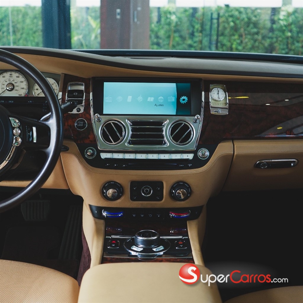 2014 Rolls Royce Phamtom Ghost — foto 3 / 10