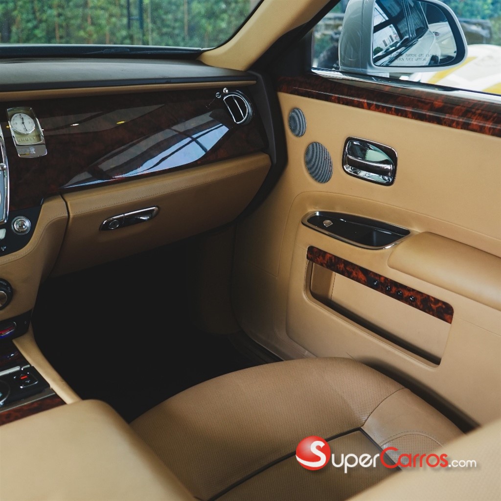 2014 Rolls Royce Phamtom Ghost — foto 5 / 10