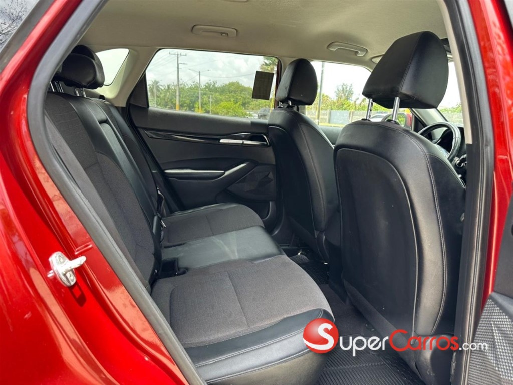 2021 Kia Seltos SX — foto 8 / 12