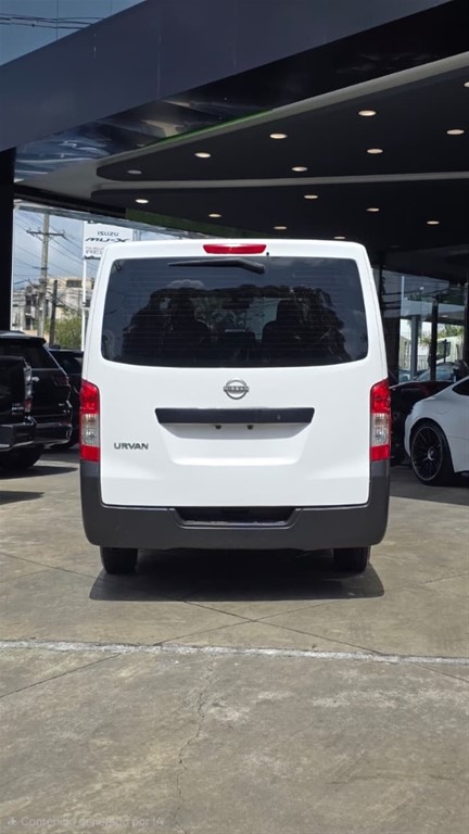 2025 Nissan Urvan — foto 5 / 12