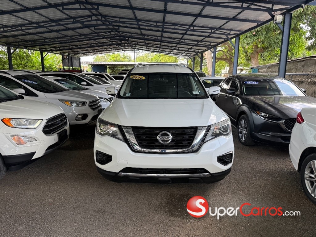 2020 Nissan Pathfinder SV