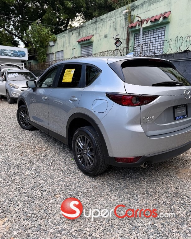 2020 Mazda CX-5 Touring — foto 4 / 10