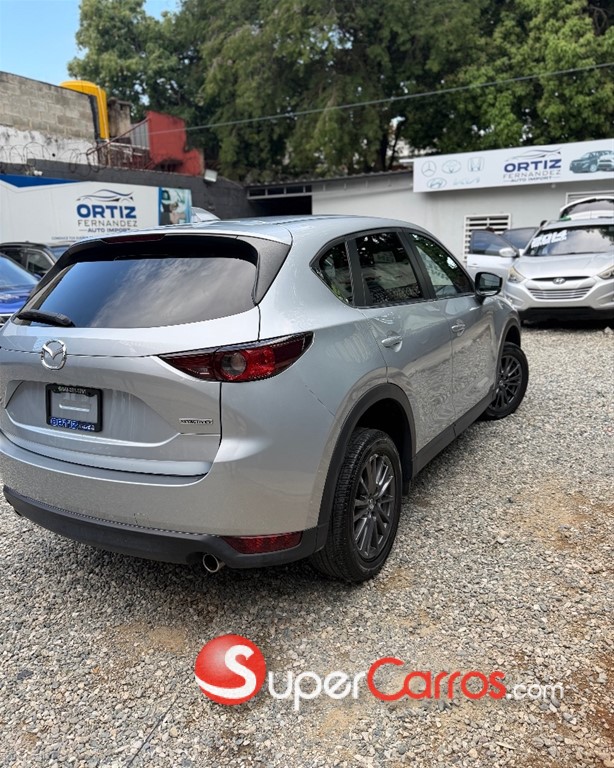 2020 Mazda CX-5 Touring — foto 5 / 10