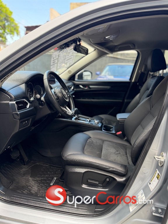 2020 Mazda CX-5 Touring — foto 7 / 10
