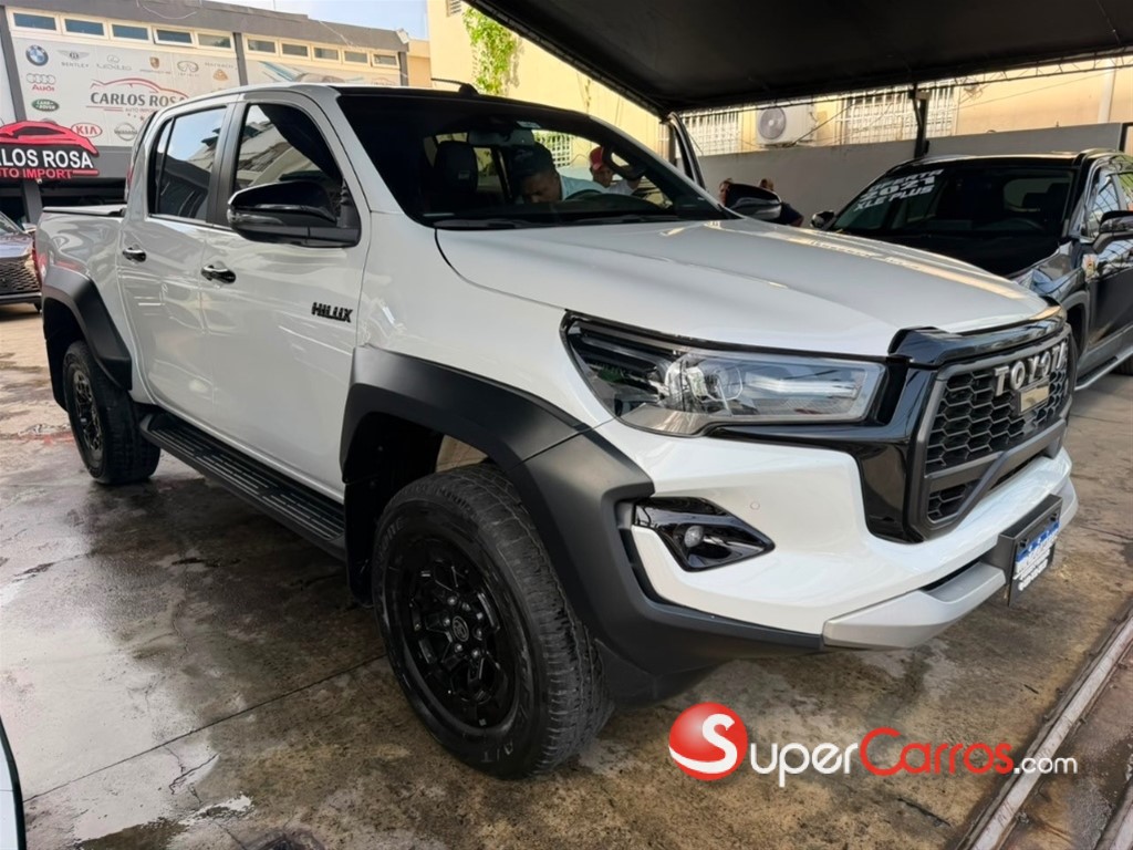 2024 Toyota Hilux GR Sport — foto 5 / 12