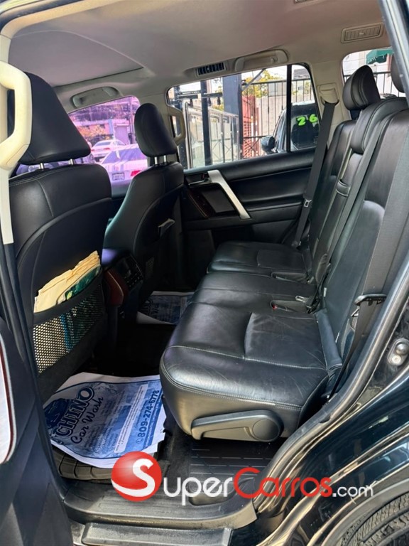 2014 Toyota Land Cruiser Prado VXL — foto 8 / 11