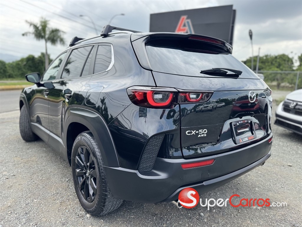 2023 Mazda CX-50 Preferred Plus — foto 2 / 11