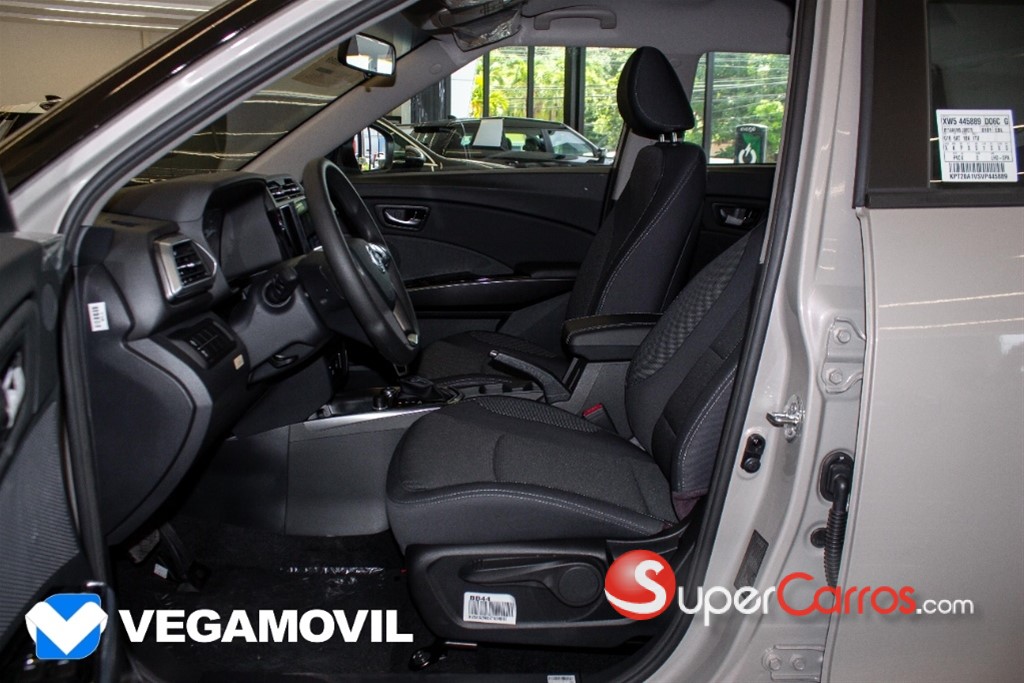 2027 KGM Tivoli LE — foto 7 / 12