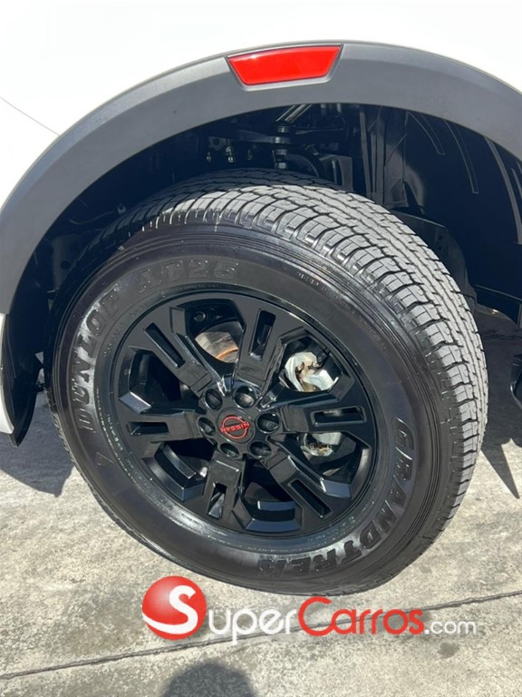 2025 Nissan Navara PRO X4 — foto 11 / 12