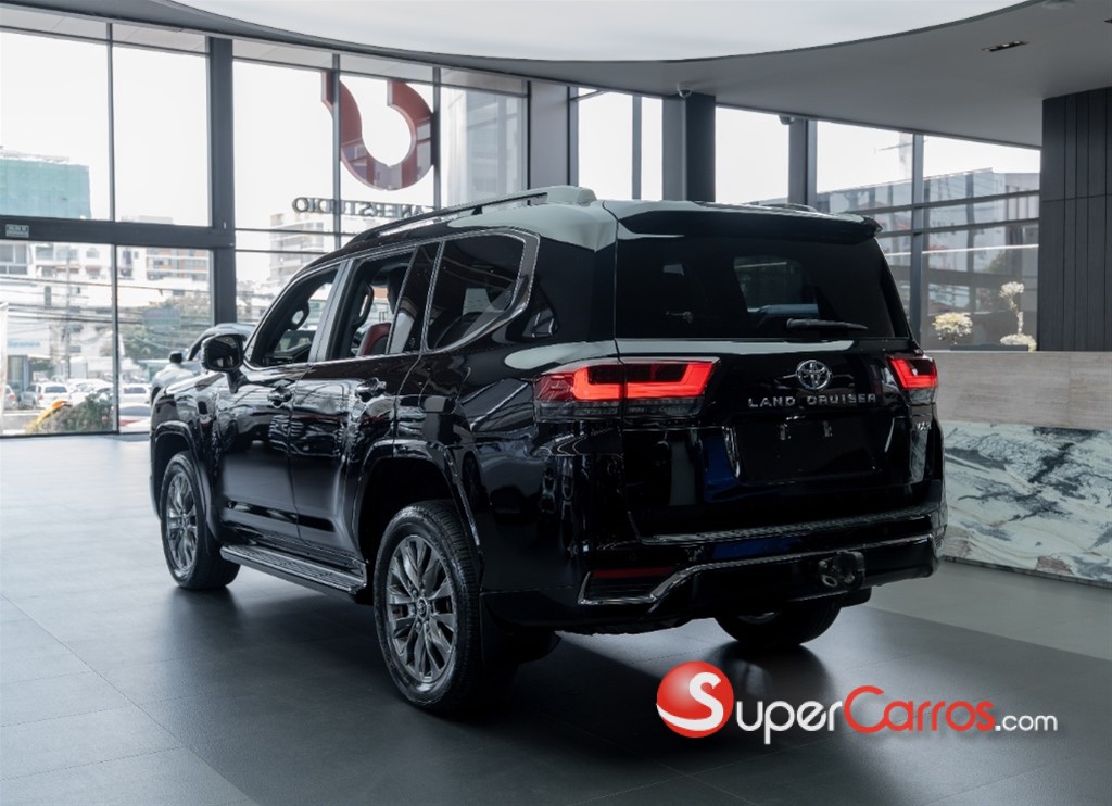 2023 Toyota Land Cruiser VXR — foto 2 / 12