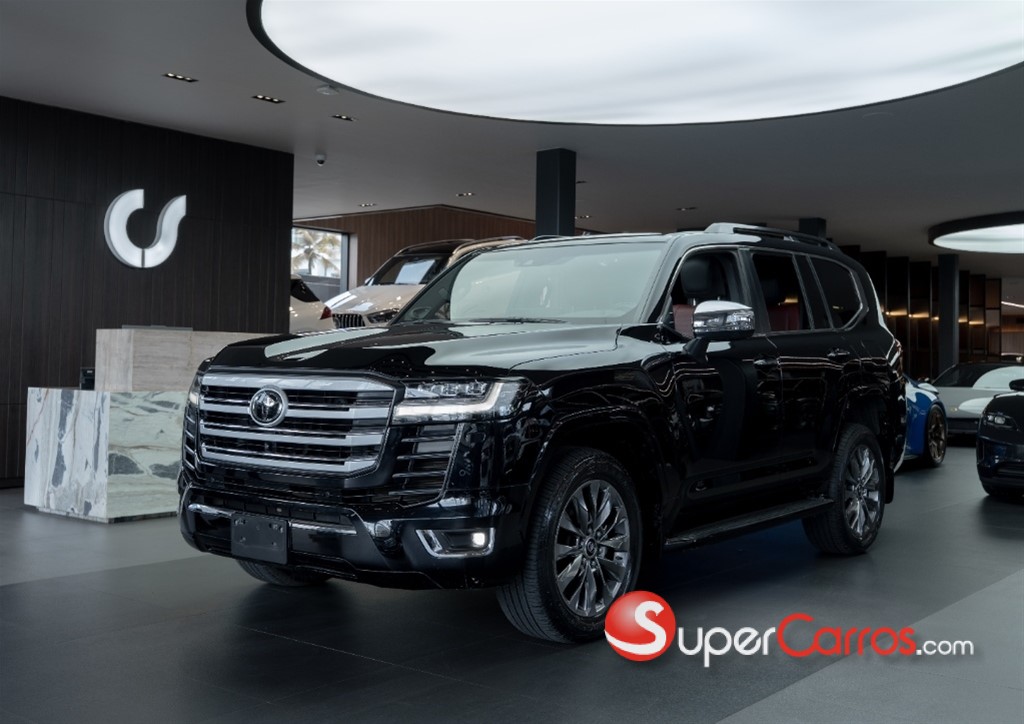 2023 Toyota Land Cruiser VXR — foto 10 / 12