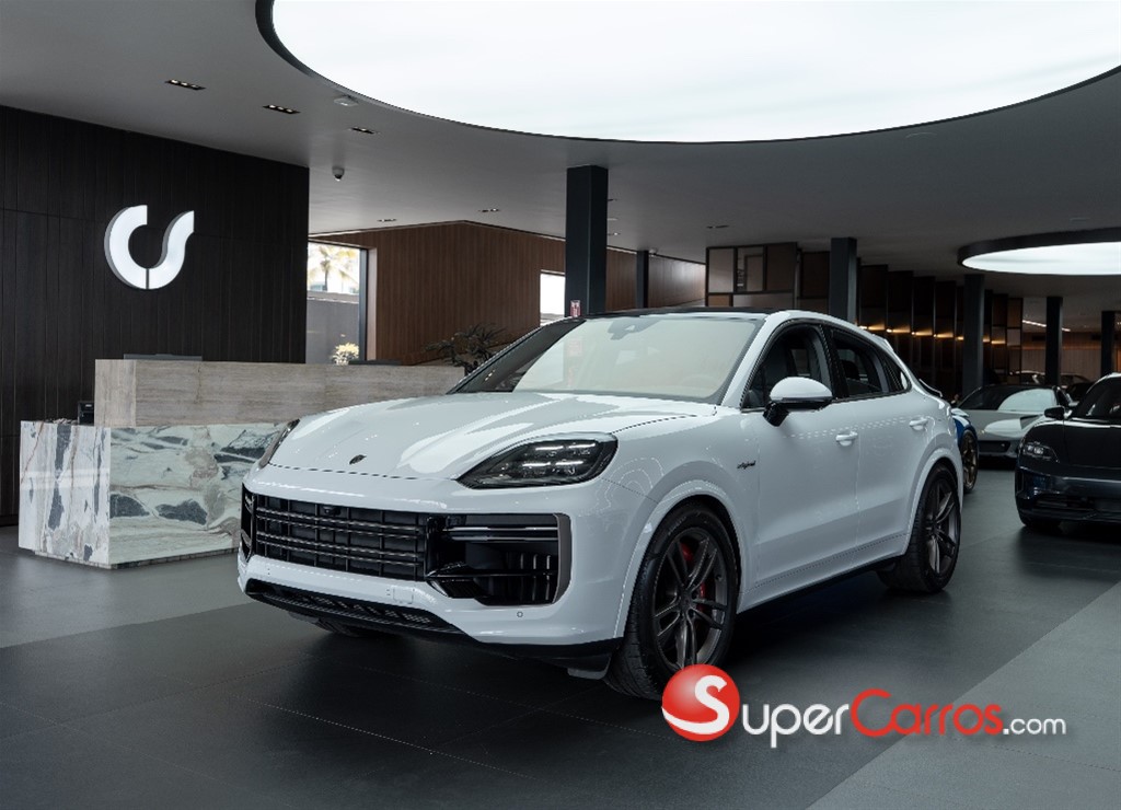 2025 Porsche Cayenne Turbo