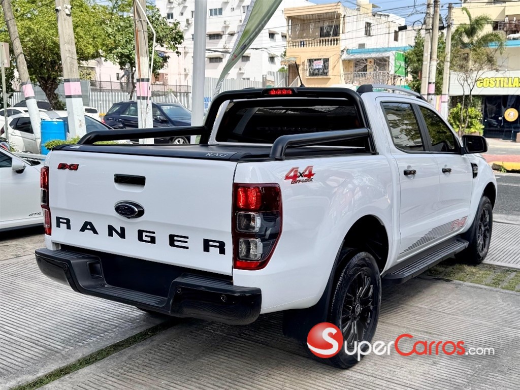 2022 Ford Ranger FX4 — foto 12 / 12