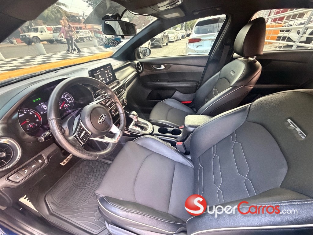 2020 Kia Forte GT Line — foto 5 / 8