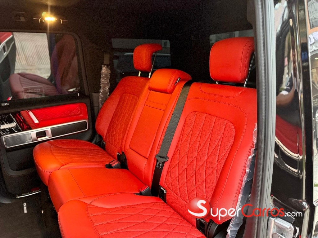 2025 Mercedes-Benz Clase G 63 AMG — foto 6 / 12