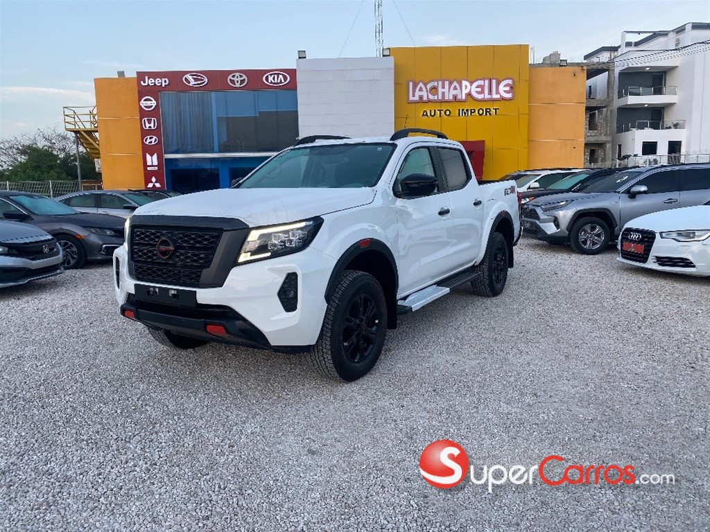 2025 Nissan Navara PRO X4