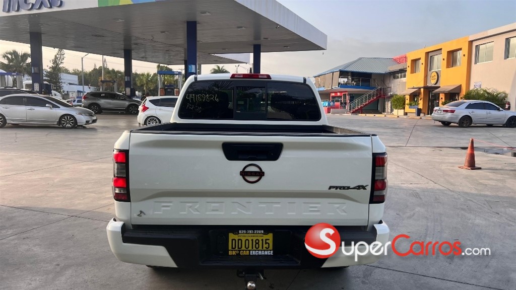2022 Nissan Frontier Pro-4X — foto 4 / 10