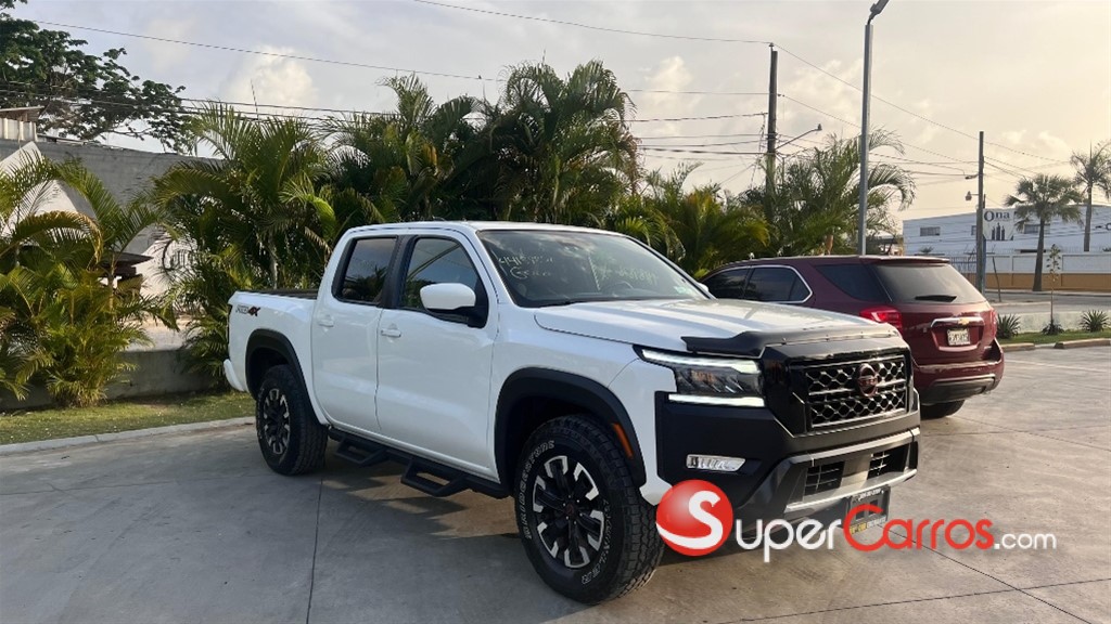 2022 Nissan Frontier Pro-4X — foto 6 / 10