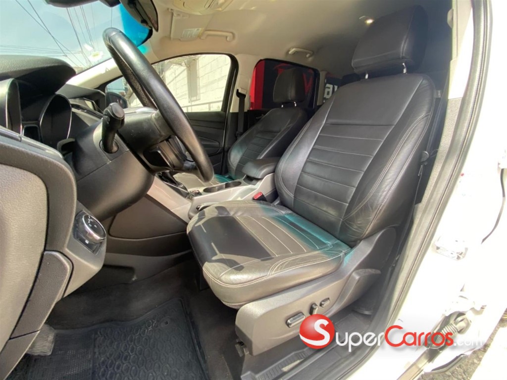 2013 Ford Escape SEL — foto 2 / 11