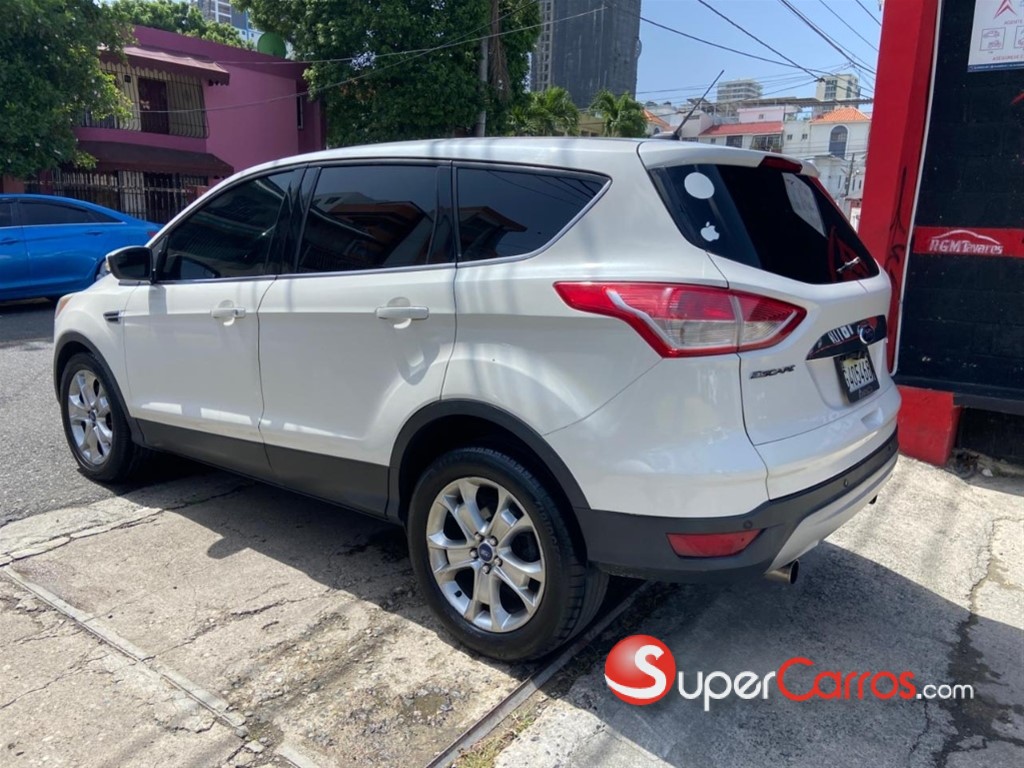 2013 Ford Escape SEL — foto 8 / 11
