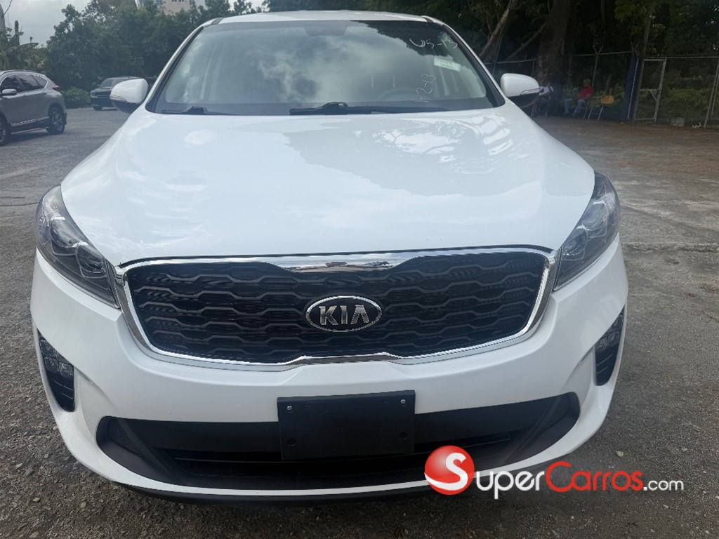 2020 Kia Sorento LX — foto 2 / 10