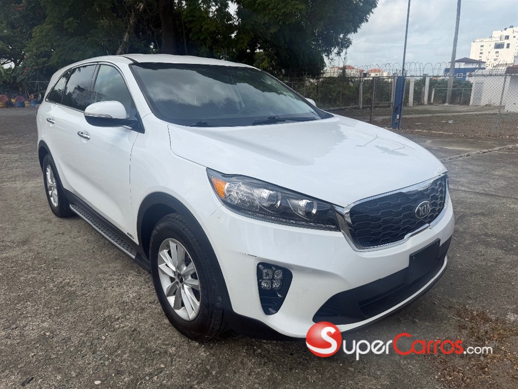 2020 Kia Sorento LX — foto 3 / 10