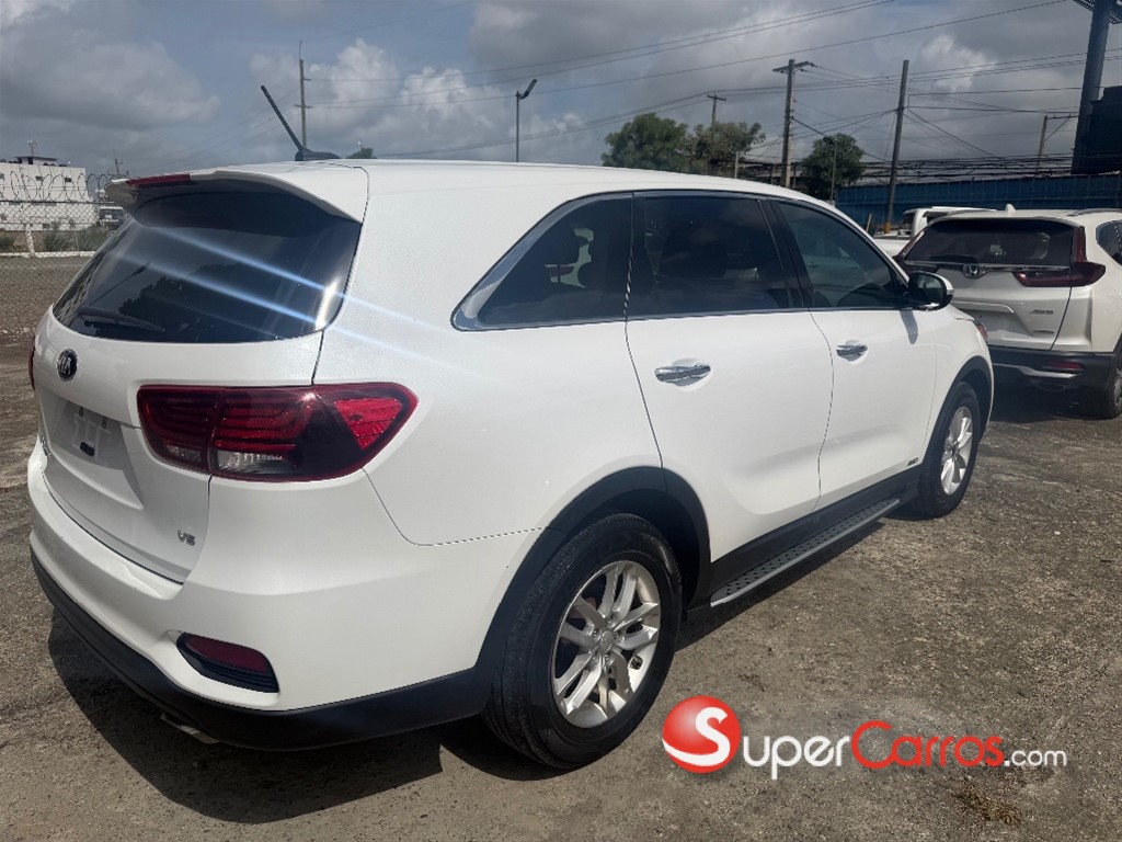 2020 Kia Sorento LX — foto 4 / 10