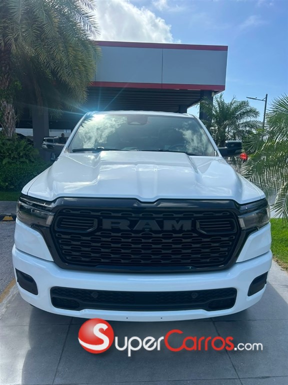 2026 Ram 1500 Big Horn — foto 8 / 9
