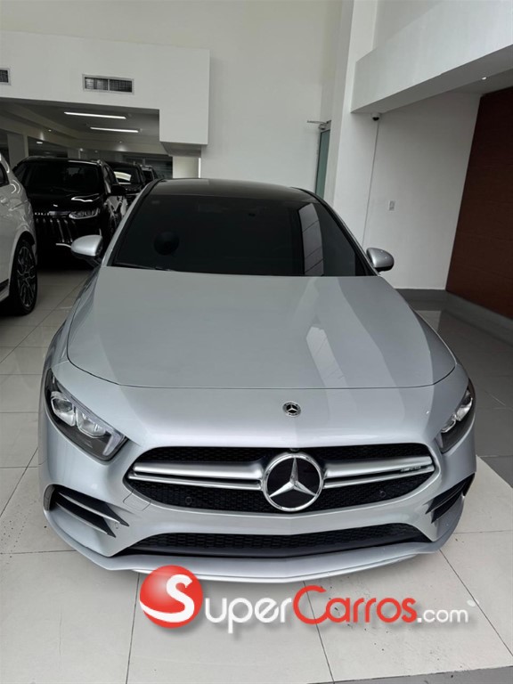 2022 Mercedes-Benz Clase A 35 AMG — foto 2 / 11