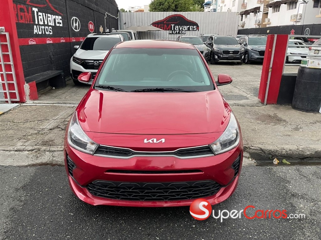 2023 Kia Rio — foto 3 / 11