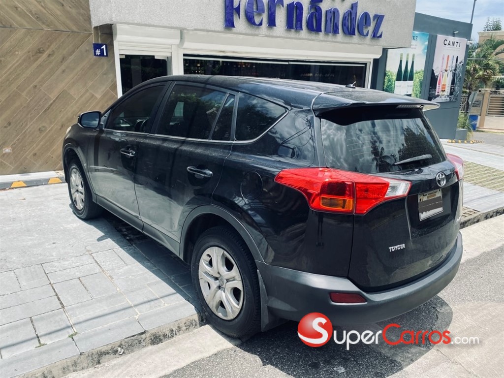 2014 Toyota RAV4 — foto 3 / 9