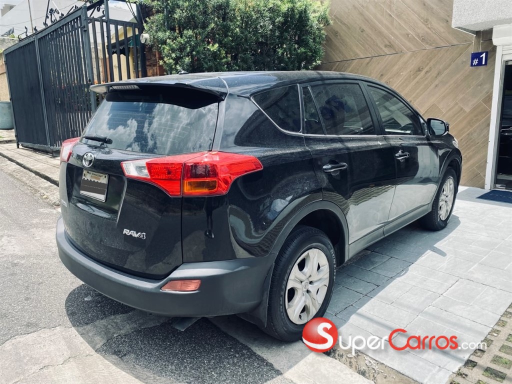 2014 Toyota RAV4 — foto 4 / 9