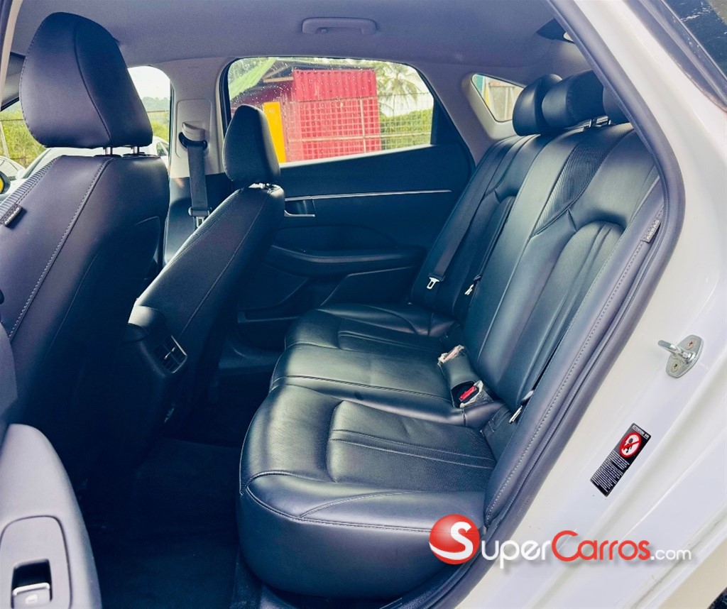 2020 Hyundai Sonata DN8 — foto 9 / 10