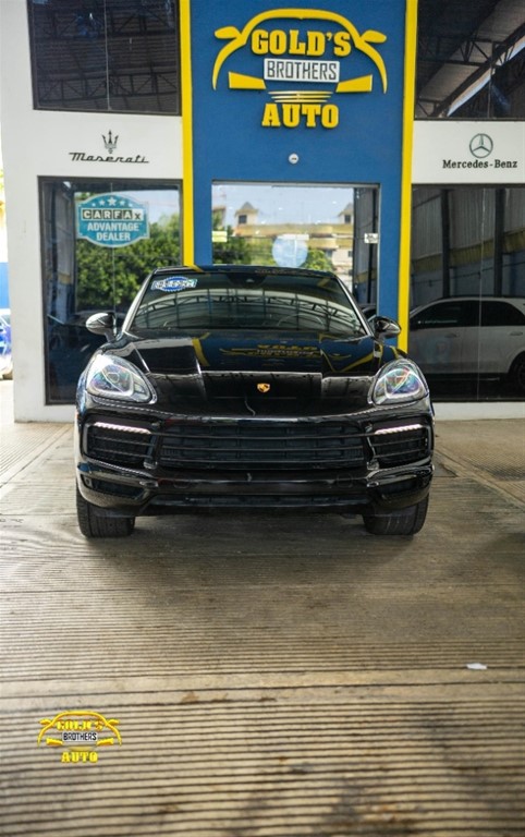 2021 Porsche Cayenne Coupe S — foto 2 / 12