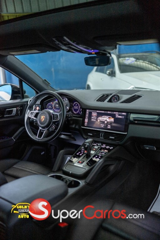 2021 Porsche Cayenne Coupe S — foto 11 / 12