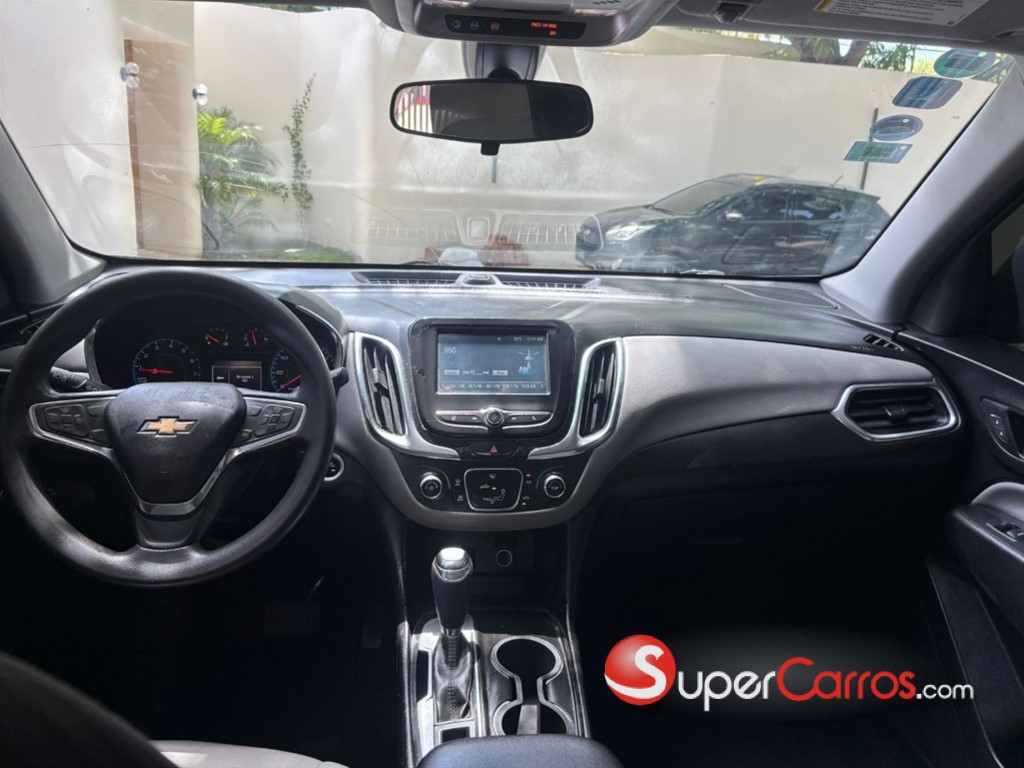 2018 Chevrolet Equinox LS — foto 5 / 10