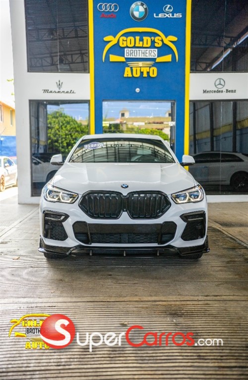 2022 BMW X 6 xDrive40i — foto 2 / 12