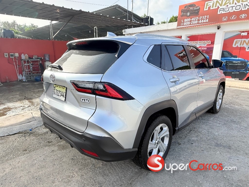 2024 Toyota Yaris Cross Full — foto 6 / 8