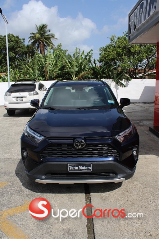 2023 Toyota RAV4 XLE Premium — foto 3 / 9