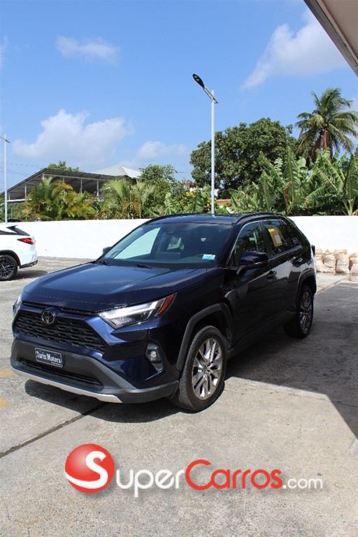 2023 Toyota RAV4 XLE Premium — foto 5 / 9