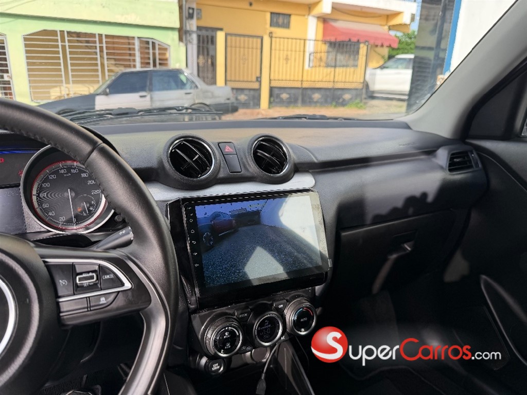 2020 Suzuki Swift — foto 9 / 12