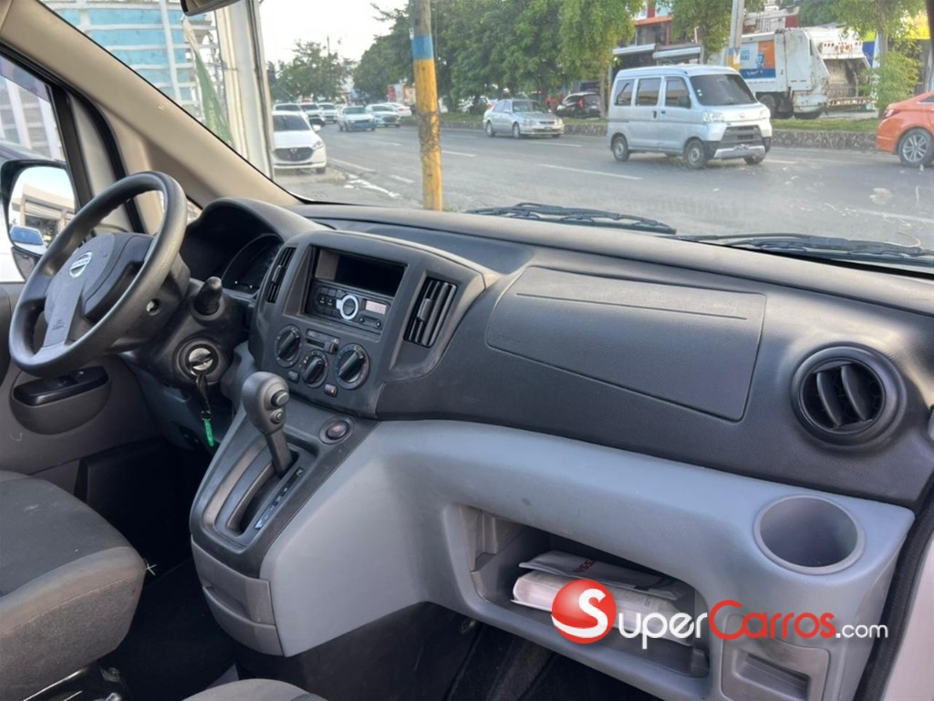 2021 Nissan NV 200 — foto 5 / 10