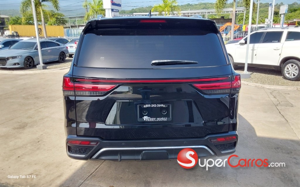 2022 Lexus LX 600 Sport — foto 6 / 9