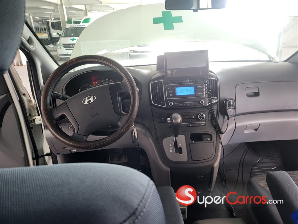 2017 Hyundai Grand Starex AMBULANCIA — foto 11 / 12