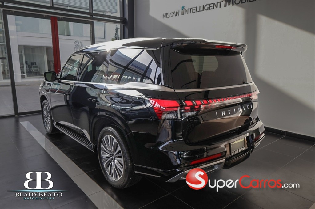 2026 Infiniti QX-80 — foto 3 / 12