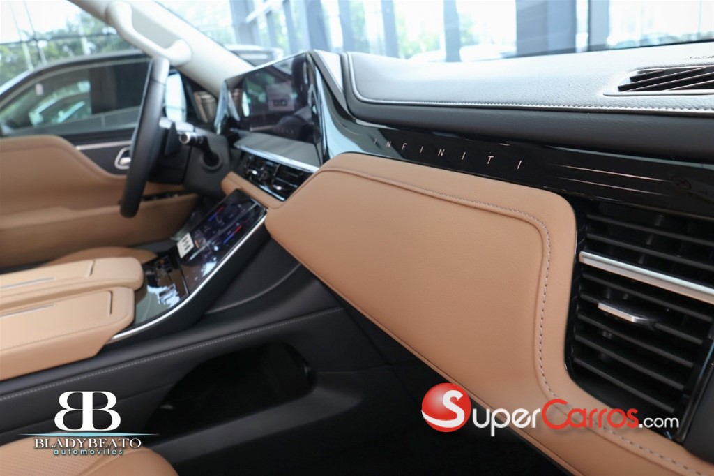 2026 Infiniti QX-80 — foto 8 / 12
