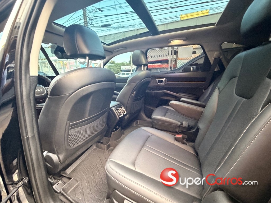 2022 Kia Sorento SX Prestige — foto 9 / 12