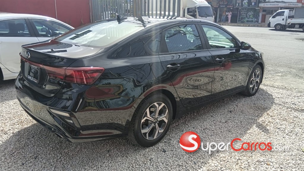 2020 Kia Forte LXS — foto 10 / 11
