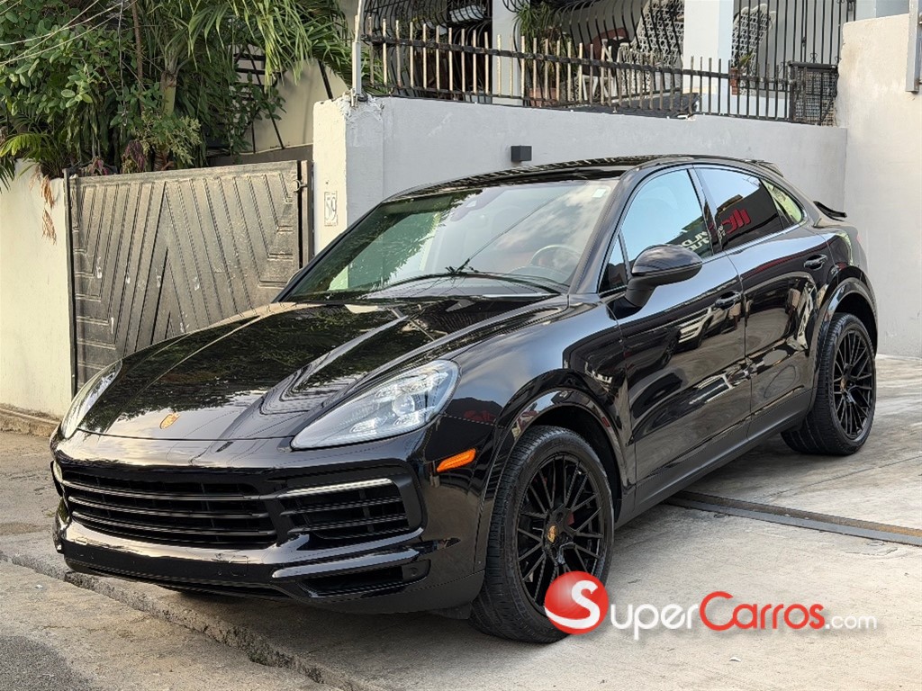 2020 Porsche Cayenne Coupe — foto 2 / 12