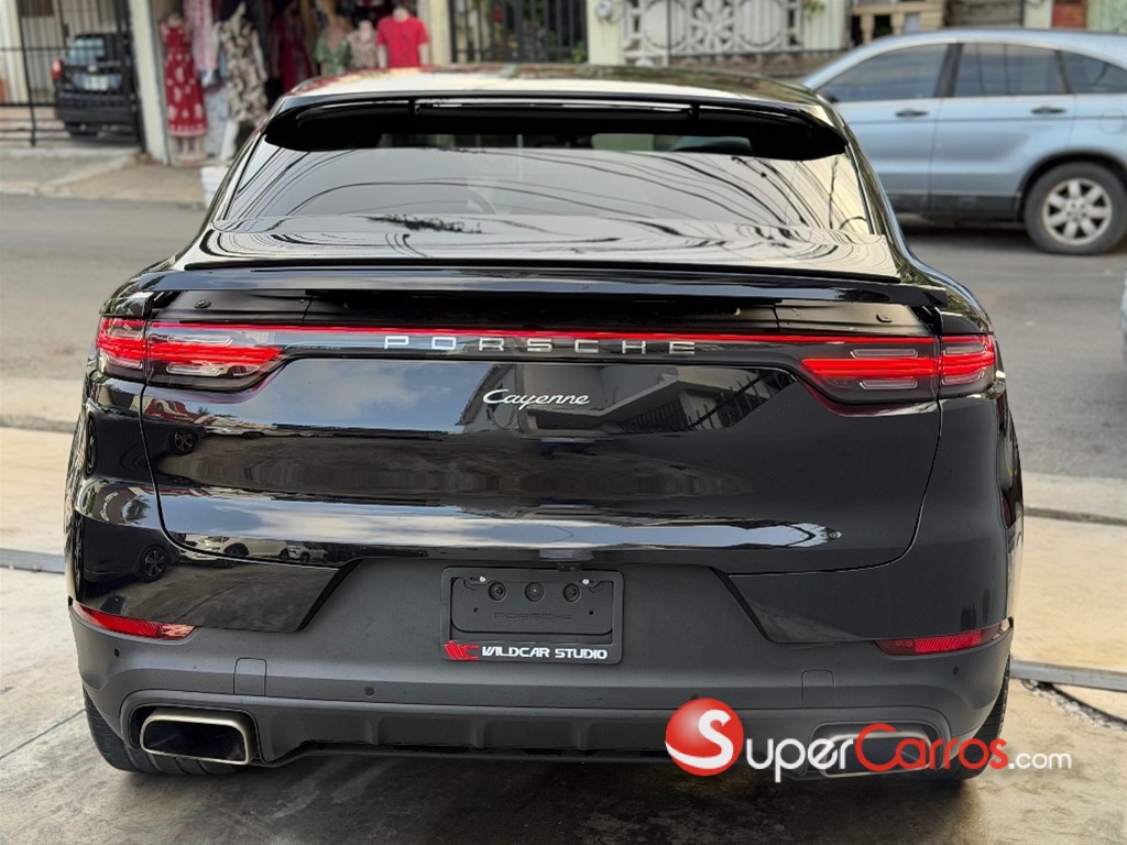 2020 Porsche Cayenne Coupe — foto 5 / 12
